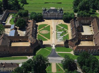 Photo HARAS NATIONAL DU PIN