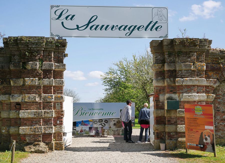 Photo de l'entrée du Parc de la Sauvagette, parc de loisirs à Lanquetot en Seine-Maritime