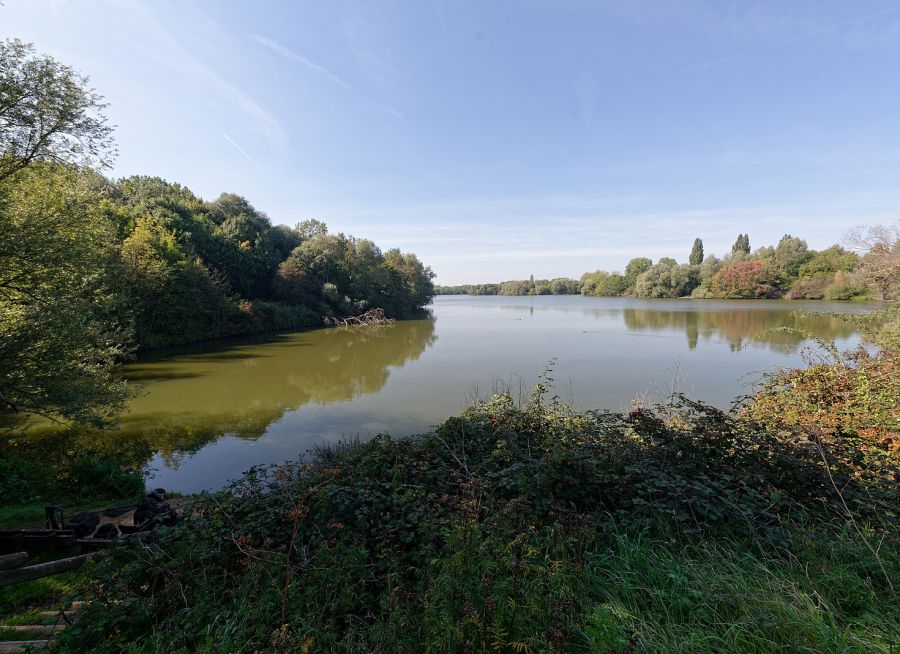 Photo du bassin de Trévoix dans l'Essonne, Marie-Lan Nguyen - Wikicommons