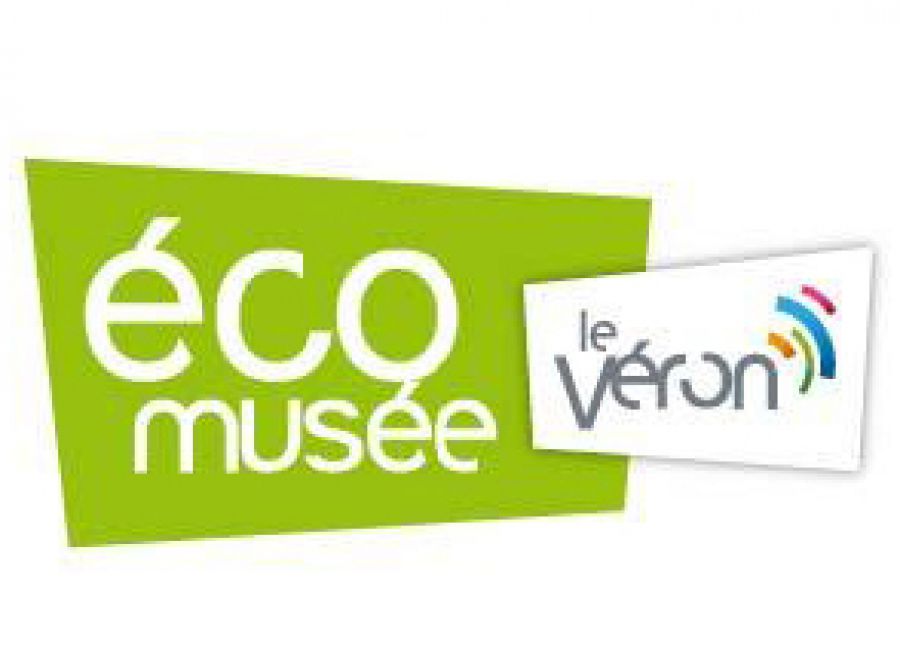 Logo de l'Ecomusée du Véron à Savigny-en-Véron dans l'Indre-et-Loire